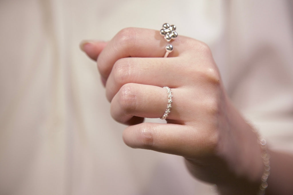Fleurie Ring — 925 Sterling Silver - YUNDIA