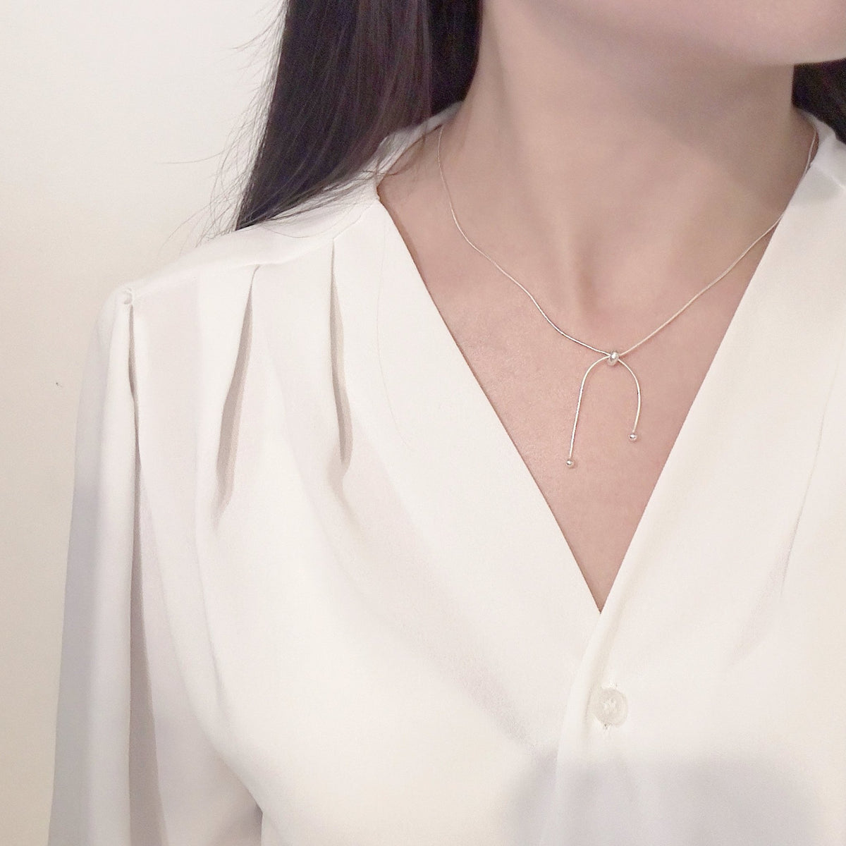 Seren Bow Necklace — 925 Sterling Silver - YUNDIA