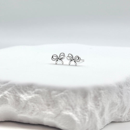 Arielle Bow Earrings — 925 Sterling Silver - YUNDIA
