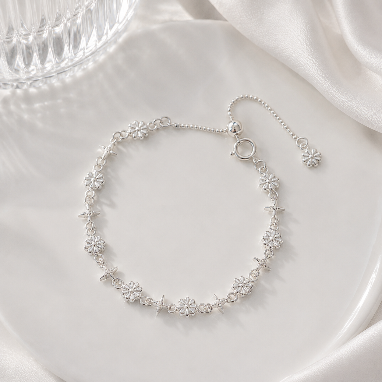 Starlit Daisy Bracelet — 925 Sterling Silver