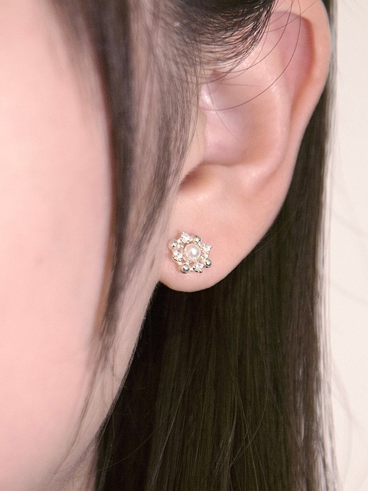 Rosalie Pearl Stud Earrings — 925 Sterling Silver - YUNDIA