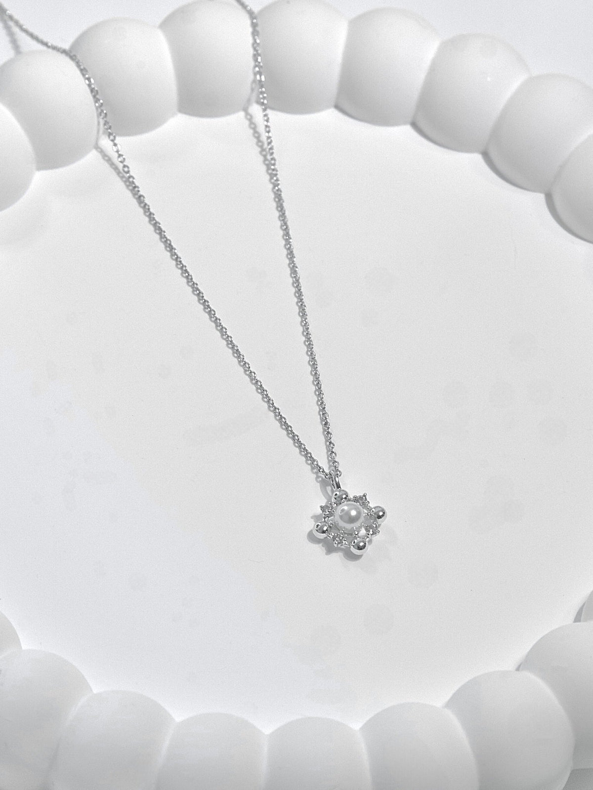 Luna Pearl Necklace — 925 Sterling Silver - YUNDIA