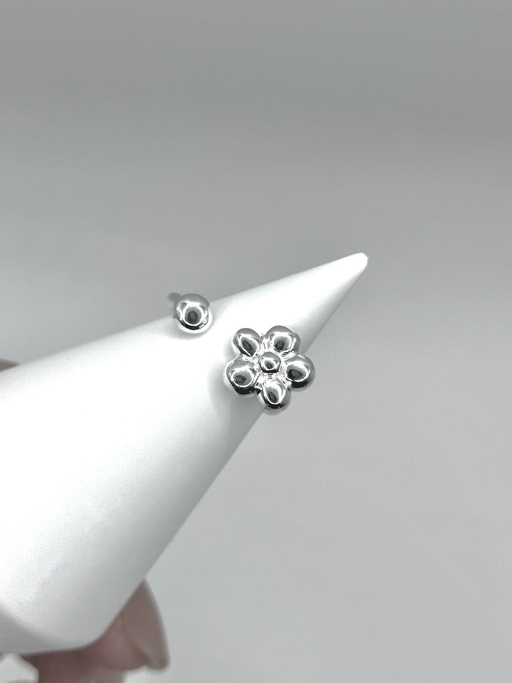 Fleurie Ring — 925 Sterling Silver - YUNDIA