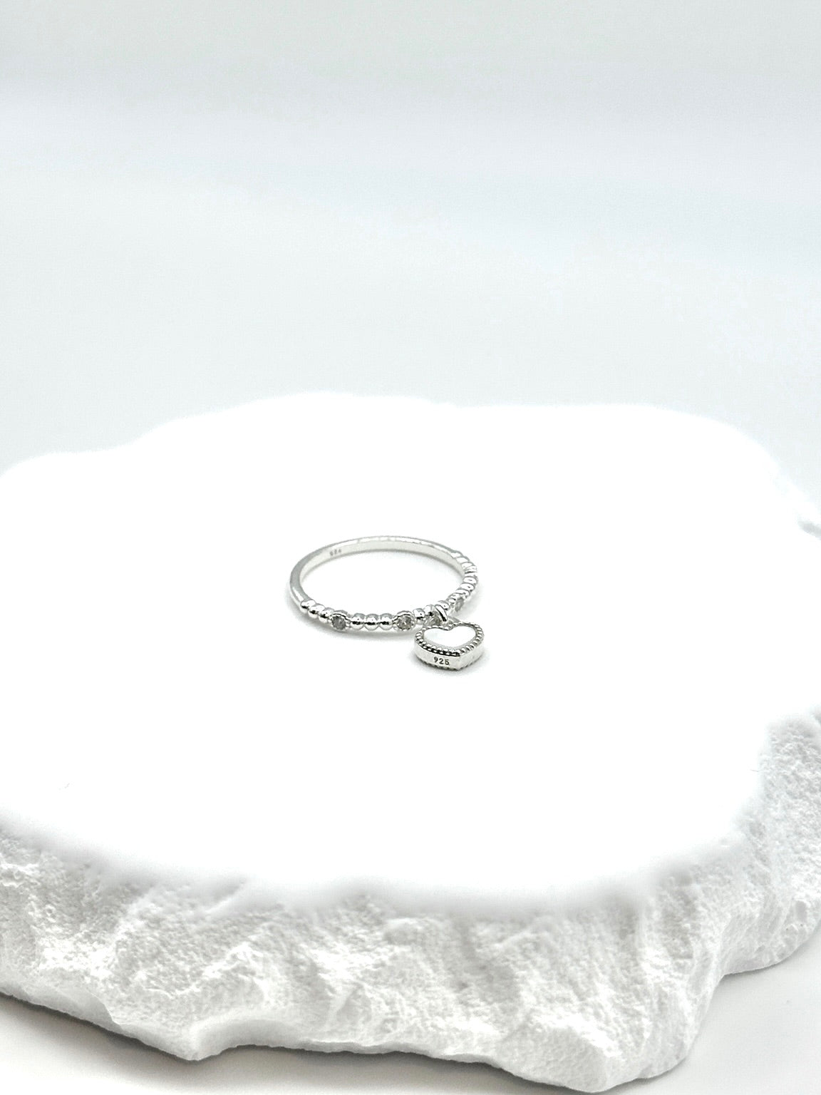 Céleste Heart Ring — 925 Sterling Silver - YUNDIA