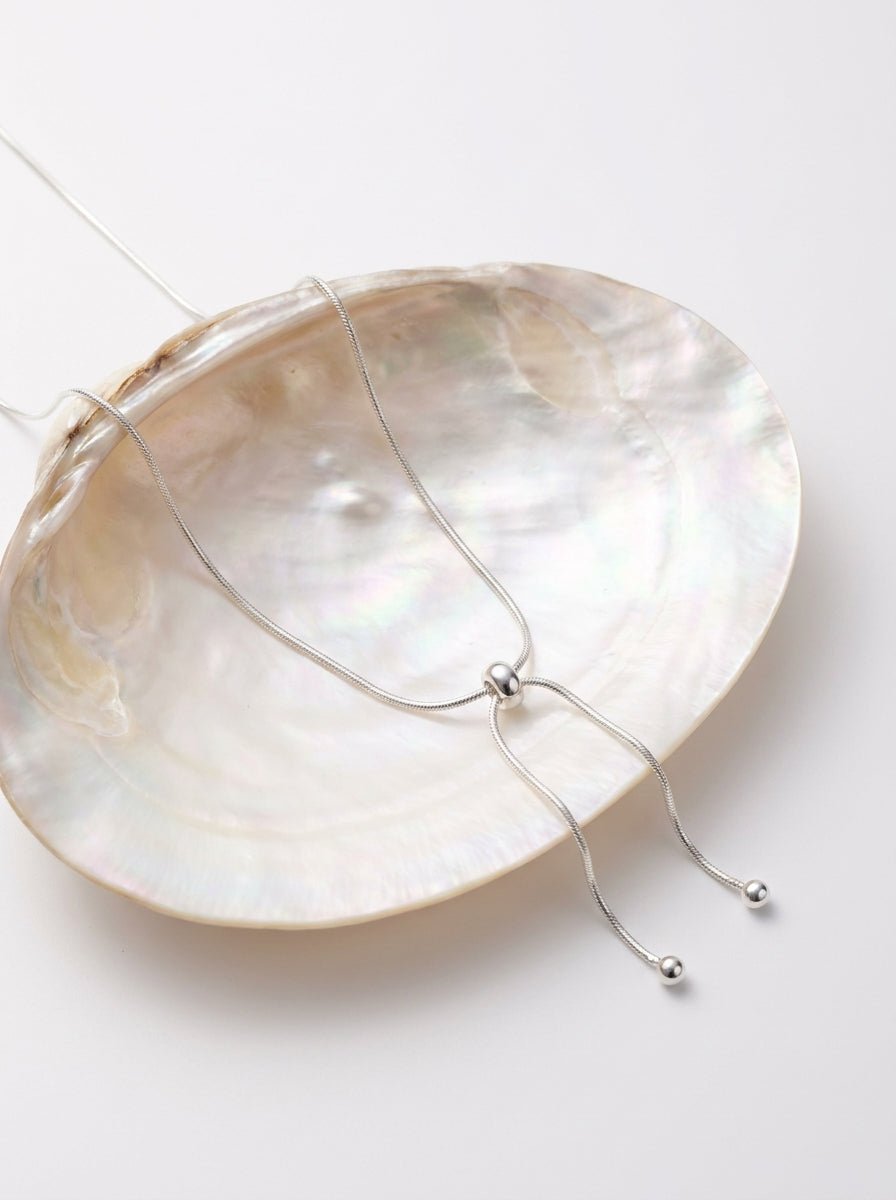 Seren Bow Necklace — 925 Sterling Silver - YUNDIA