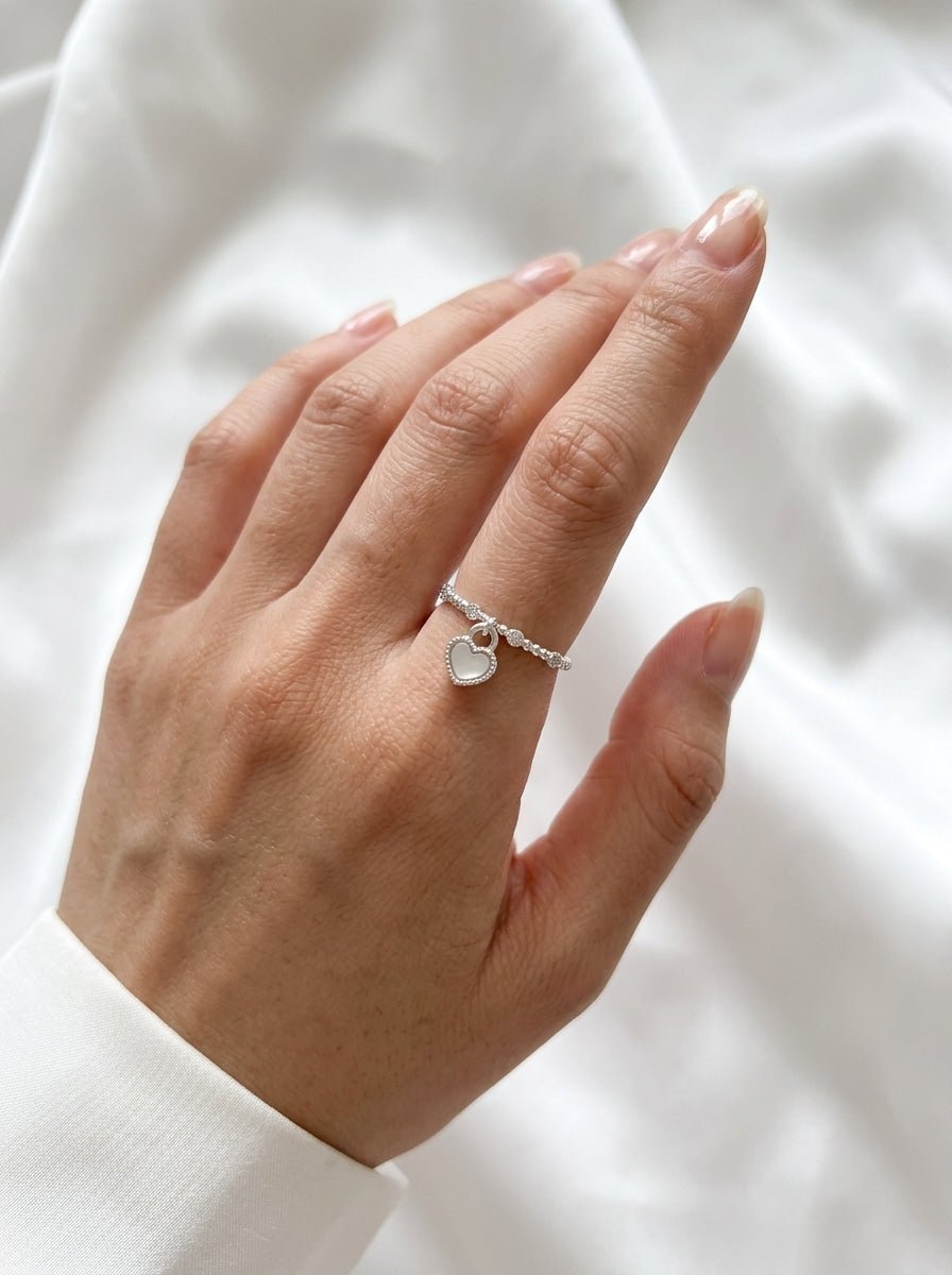 Céleste Heart Ring — 925 Sterling Silver - YUNDIA